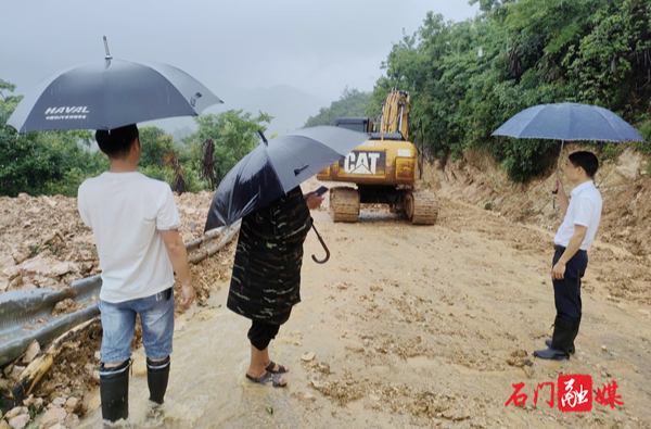 新鋪鎮(zhèn)天池堰村：積極疏通道路 保障汛期出行