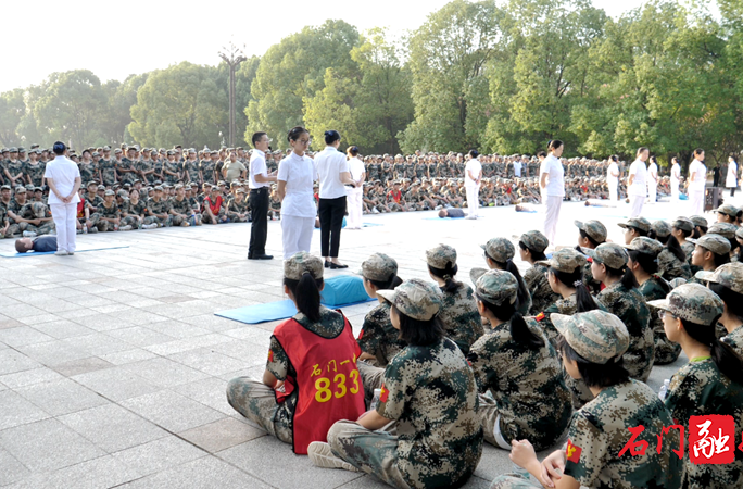 縣人民醫(yī)院：“第一目擊者行動”急救技能普及培訓(xùn)走進(jìn)石門一中