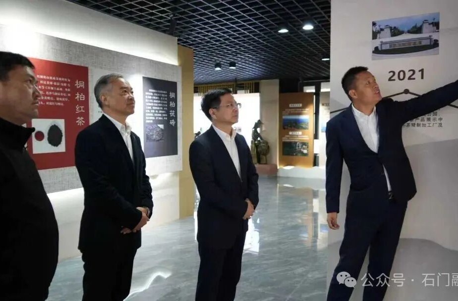 吴兴国带队赴河南、湖北开展招商引资考察活动