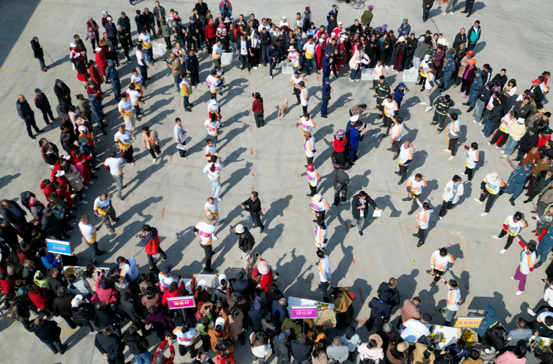 石门县秀坪园艺场举办第五届橘农趣味运动会暨无人机演练展示活动
