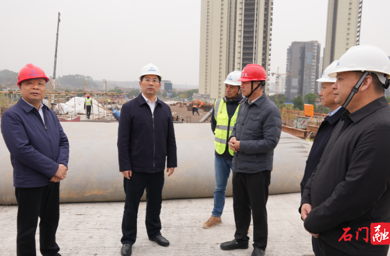 李长春调研省委巡视和“三项审计”反馈问题整改工作