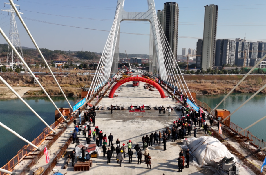 石门梯云大桥全线贯通！力争农历年前通车！