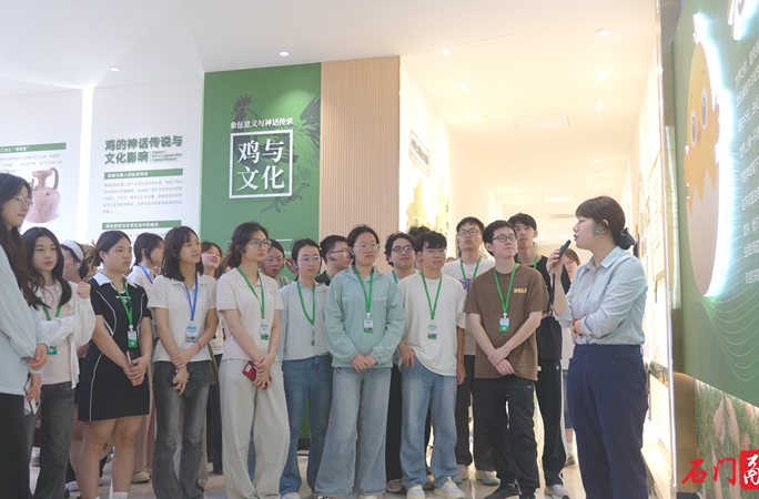 把课堂搬进工厂 湘佳股份迎来高校研学团