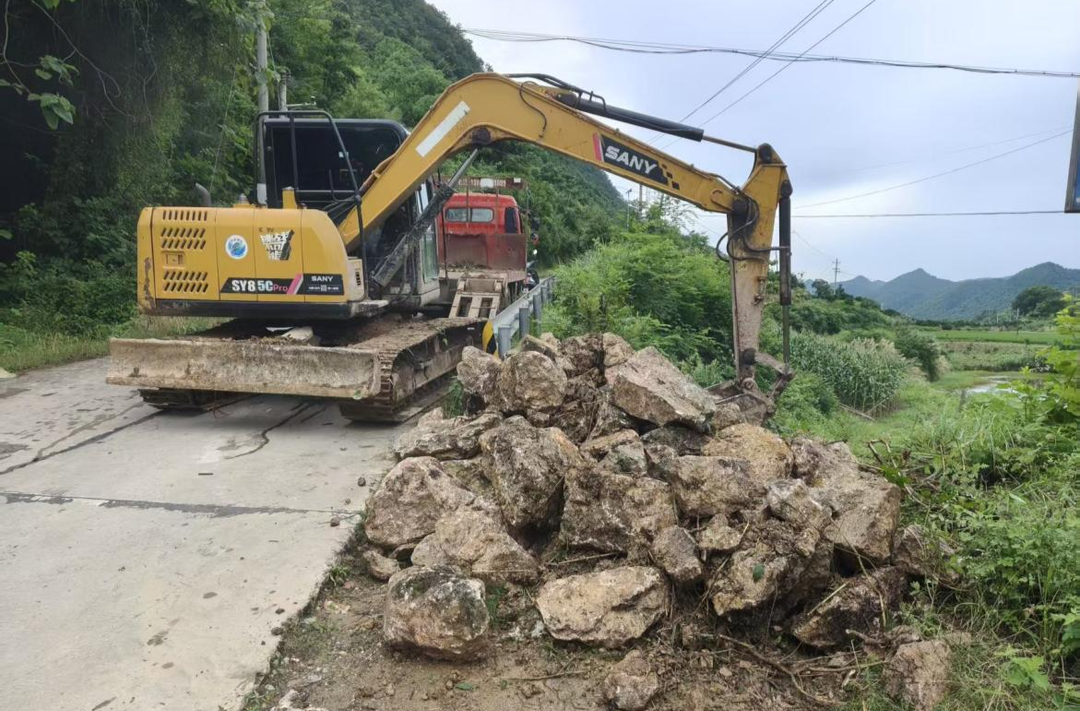 石门：快速处置地面塌陷险情