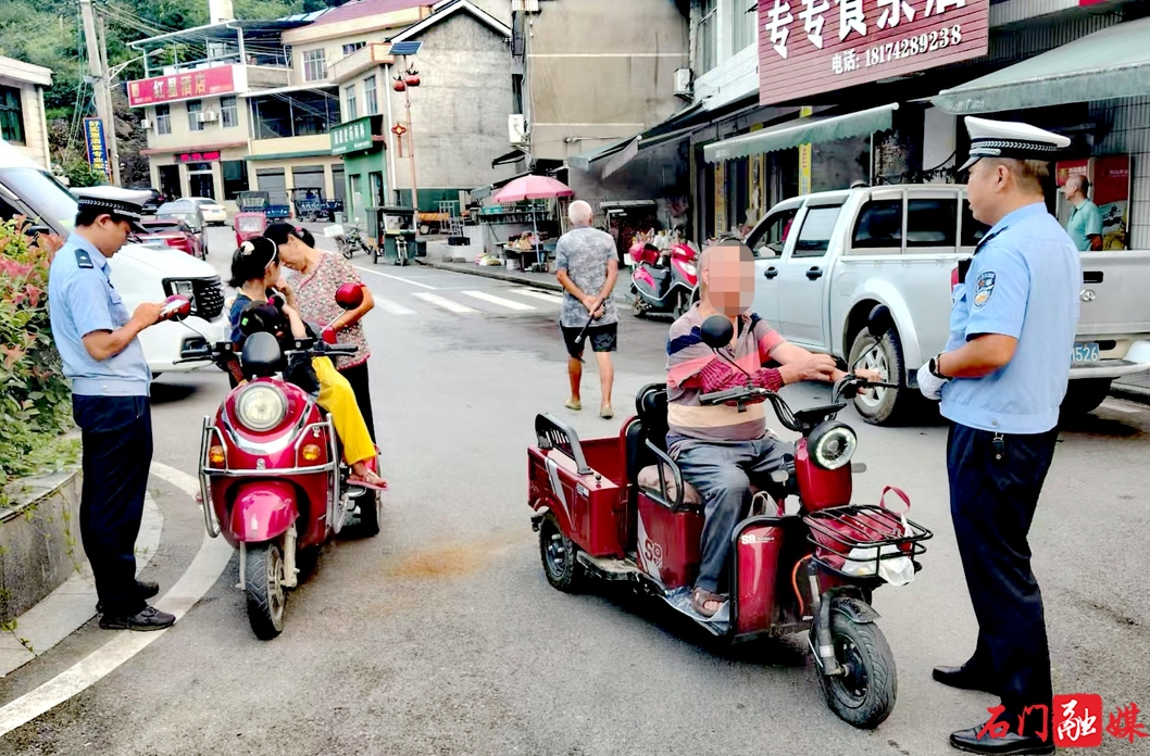 石门：全面启动为期3个月的摩电车辆交通安全集中整治行动