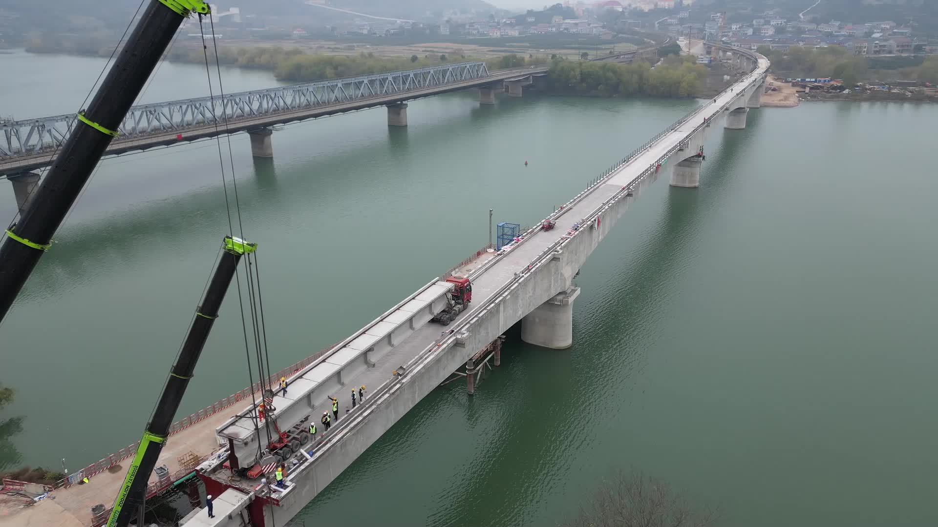 石门“一号工程”铁路专用线全线贯通